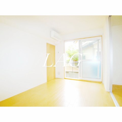 居室・リビング　洋室のお部屋です。