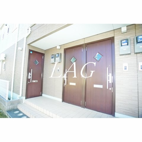 玄関　玄関です。