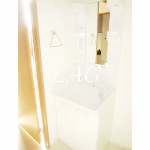 洗面設備　洗面台です。