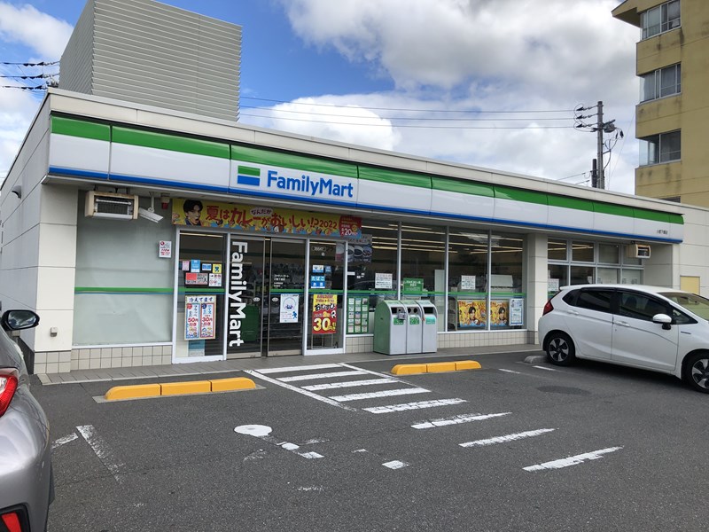 コンビニ　ファミリーマート小郡下郷店（コンビニ）まで884m