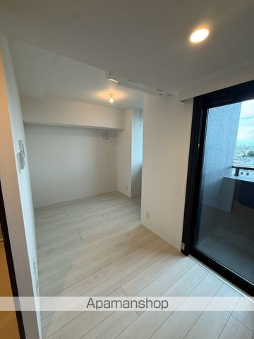 スパシエ新高円寺の居間写真