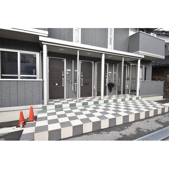 D-room富山の外観写真