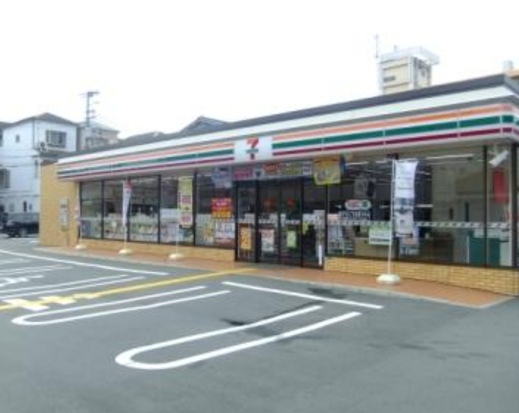 コンビニ　セブンイレブン 大阪北島3丁目店（コンビニ）まで981m