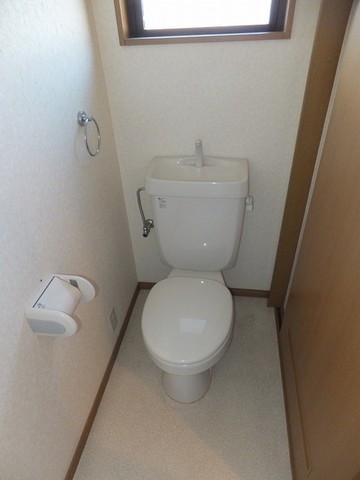 メゾネ・ととろの森のトイレ写真