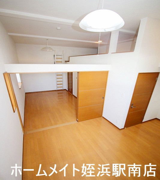 ＪＲ筑肥線 今宿駅 徒歩9分 2階建 築16年の居間写真