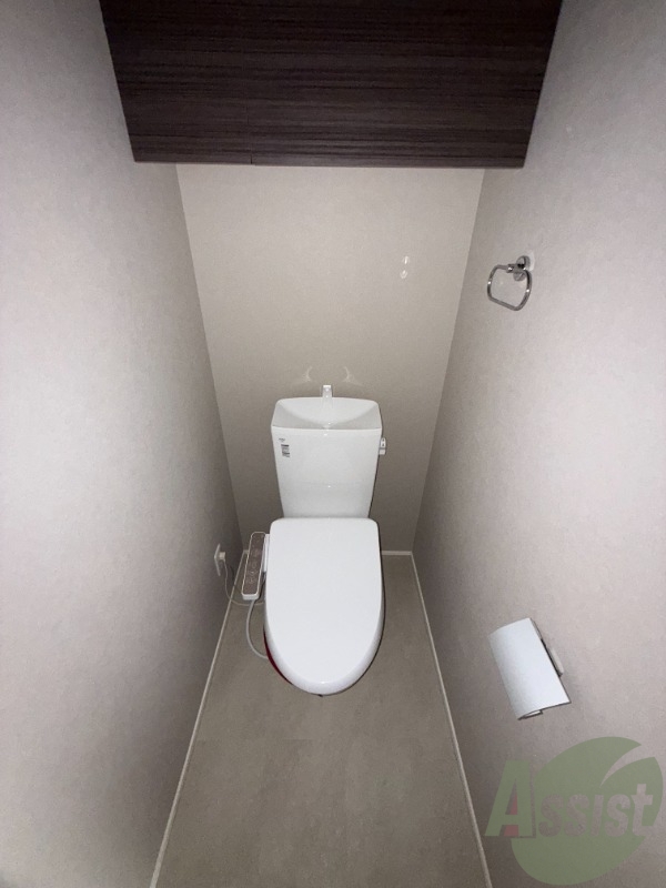 トイレ　トイレの写真です。シンプルで使いやすそうですね。