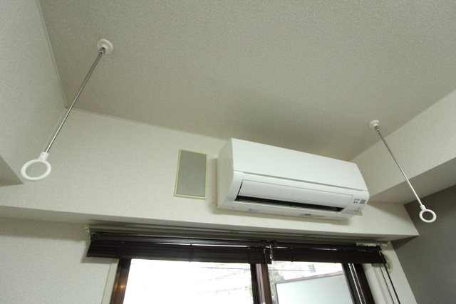 その他設備　室内物干し付いてます。