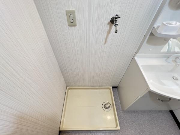 洗面設備　室内洗濯機置き場