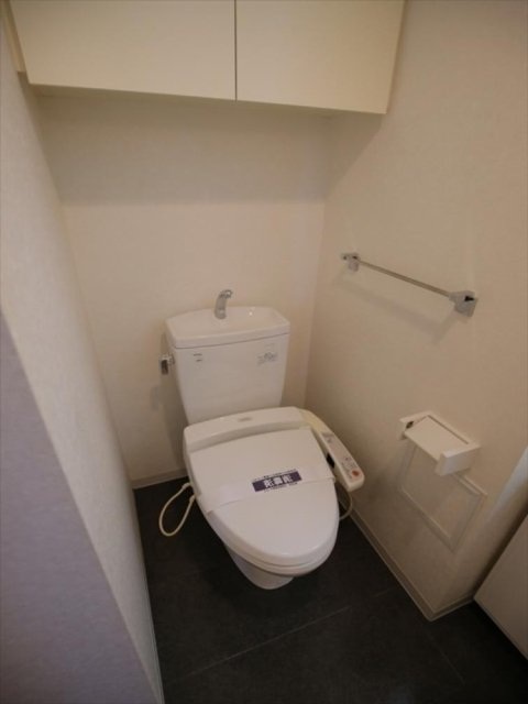 トイレ　シャワートイレ