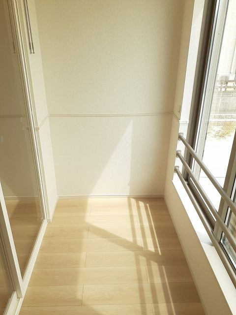 エレガンシアII Bの内装写真