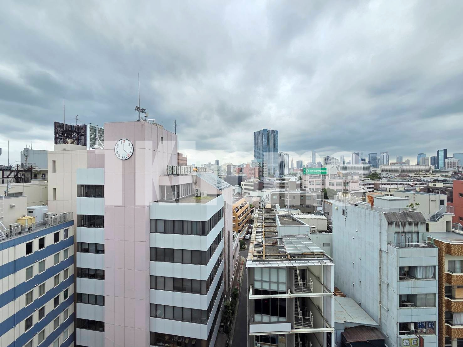 眺望　13階高層階です☆