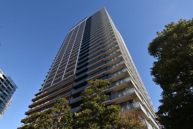 建物外観　外観は落ち着いています