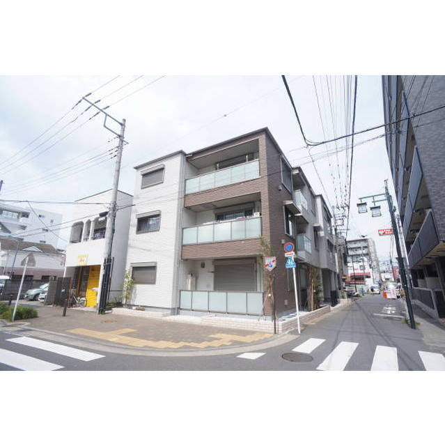 建物外観　耐震・耐火構造の積水ハウス施工　シャーメゾン