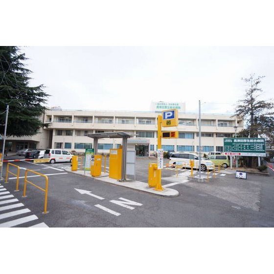 病院　一般社団法人日本厚生団長津田厚生（病院）まで993m