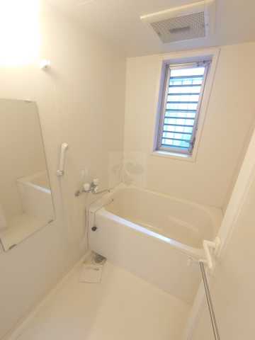 バス・シャワールーム　ＮＳガーデン