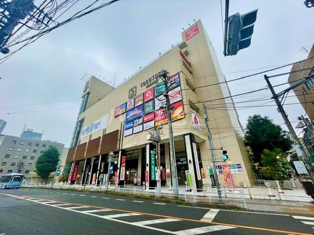 【所沢市元町のマンションのショッピングセンター】