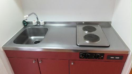 キッチン　電気コンロ（ラジエントヒーター）2口