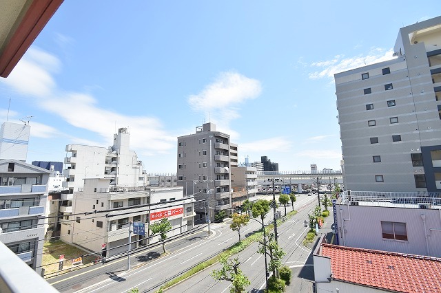 【広島市西区南観音町のマンションの眺望】