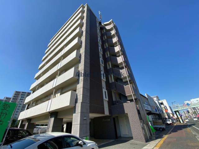 【熊本市中央区白山のマンションの建物外観】