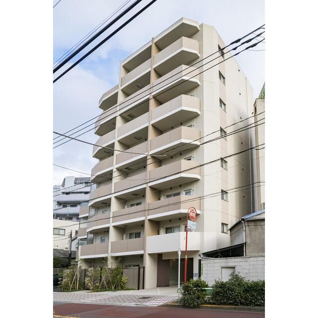 荒川区西尾久のマンションの建物外観