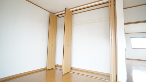 収納　クローゼット