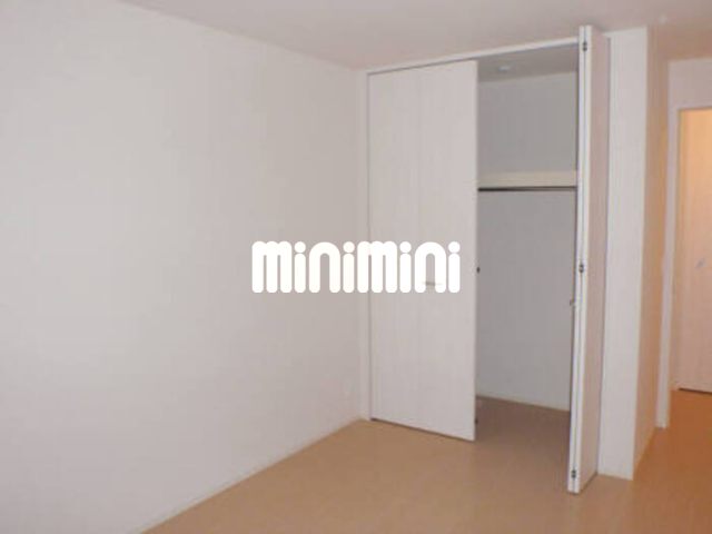 居室・リビング　玄関