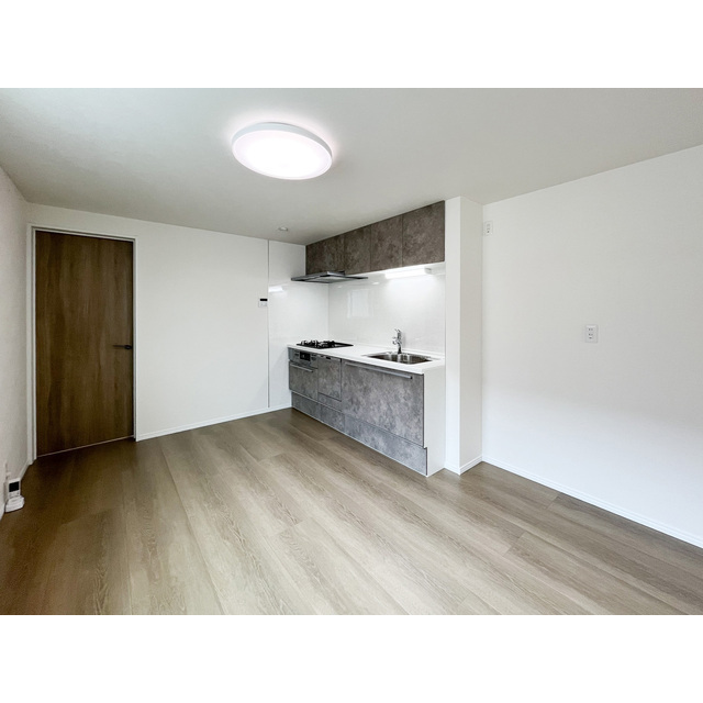 居室・リビング　当社提携の為、どこよりも安く安心してご契約することが可能です