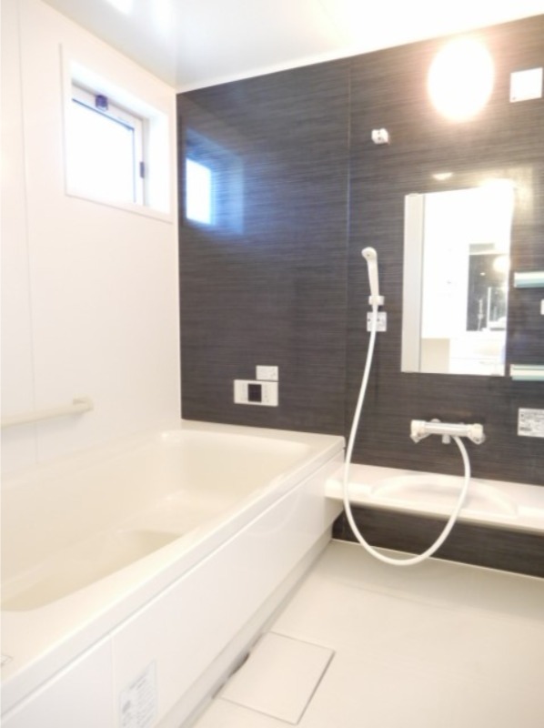 バス・シャワールーム　図面と現状に相違がある場合には現状を優先