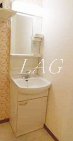 洗面設備　独立洗面台です。