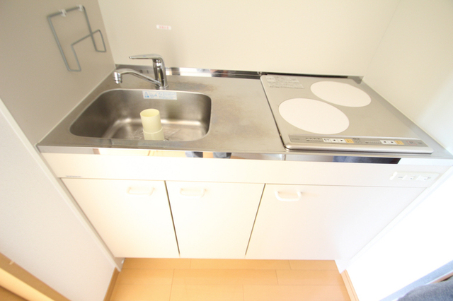 キッチン　※他のお部屋の参考写真です