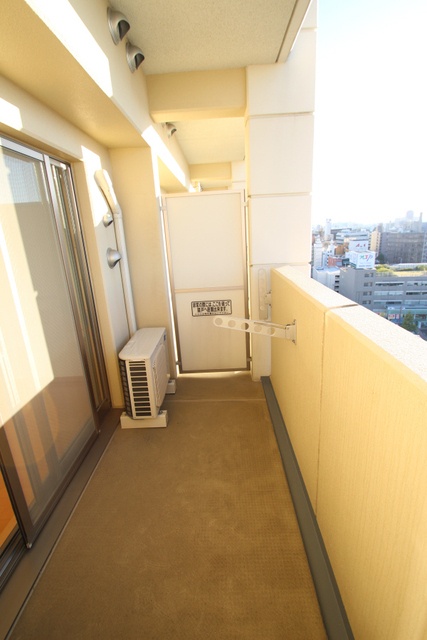 バルコニー　※他のお部屋の参考写真です