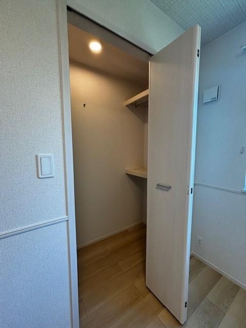 収納　ウオークインクローゼット