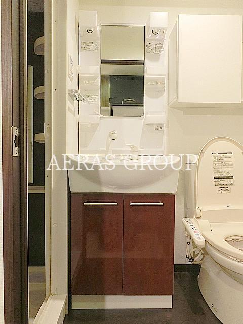 洗面設備　別部屋　参考写真