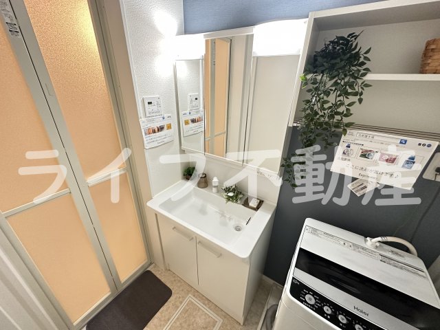 洗面設備　朝の身支度には欠かせない独立洗面化粧台