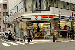コンビニ　セブンイレブン 京急蒲田駅前店（コンビニ）まで612m