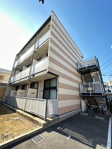 レオパレスアルカイックの外観写真