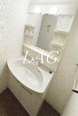 洗面設備　洗面台です。（同仕様です。）