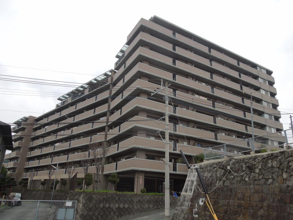コアマンションネクステージ島崎の建物外観