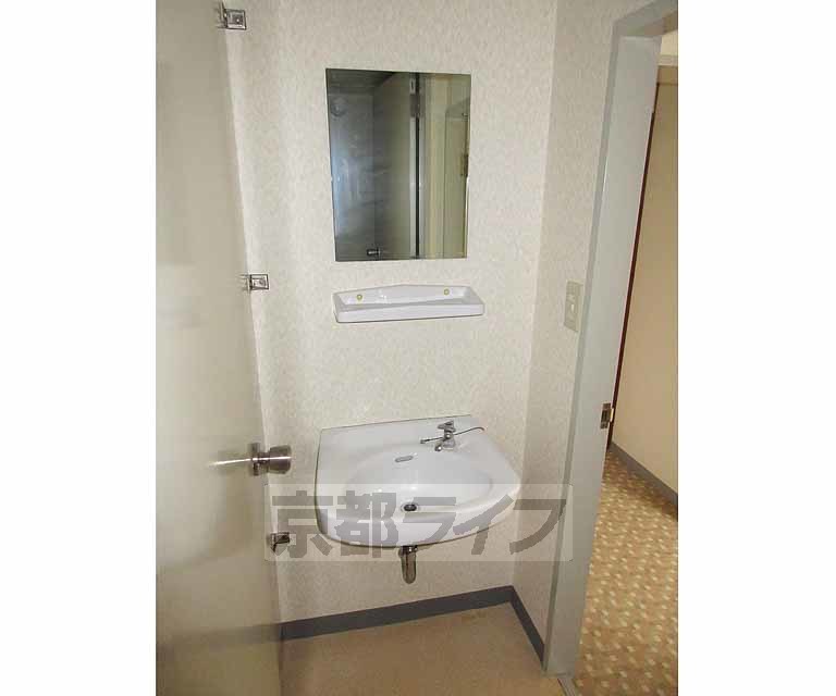 洗面設備　独立洗面台があって便利です！