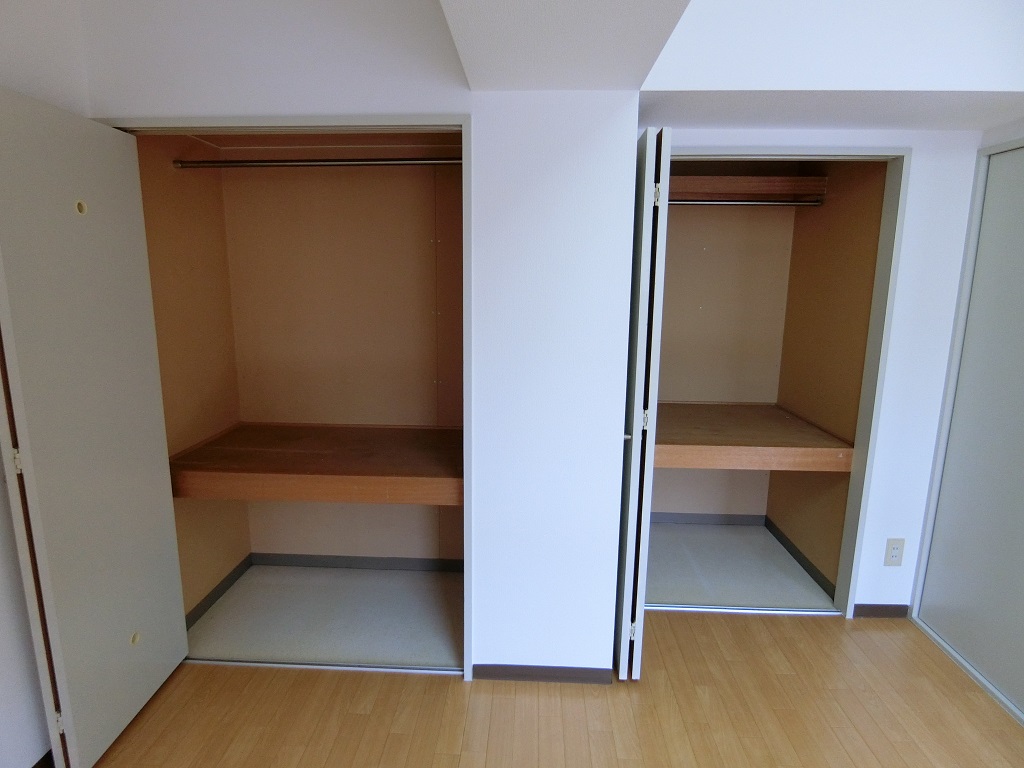 収納　クローゼット