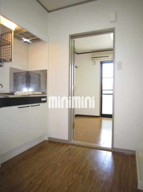 玄関　キッチン部屋