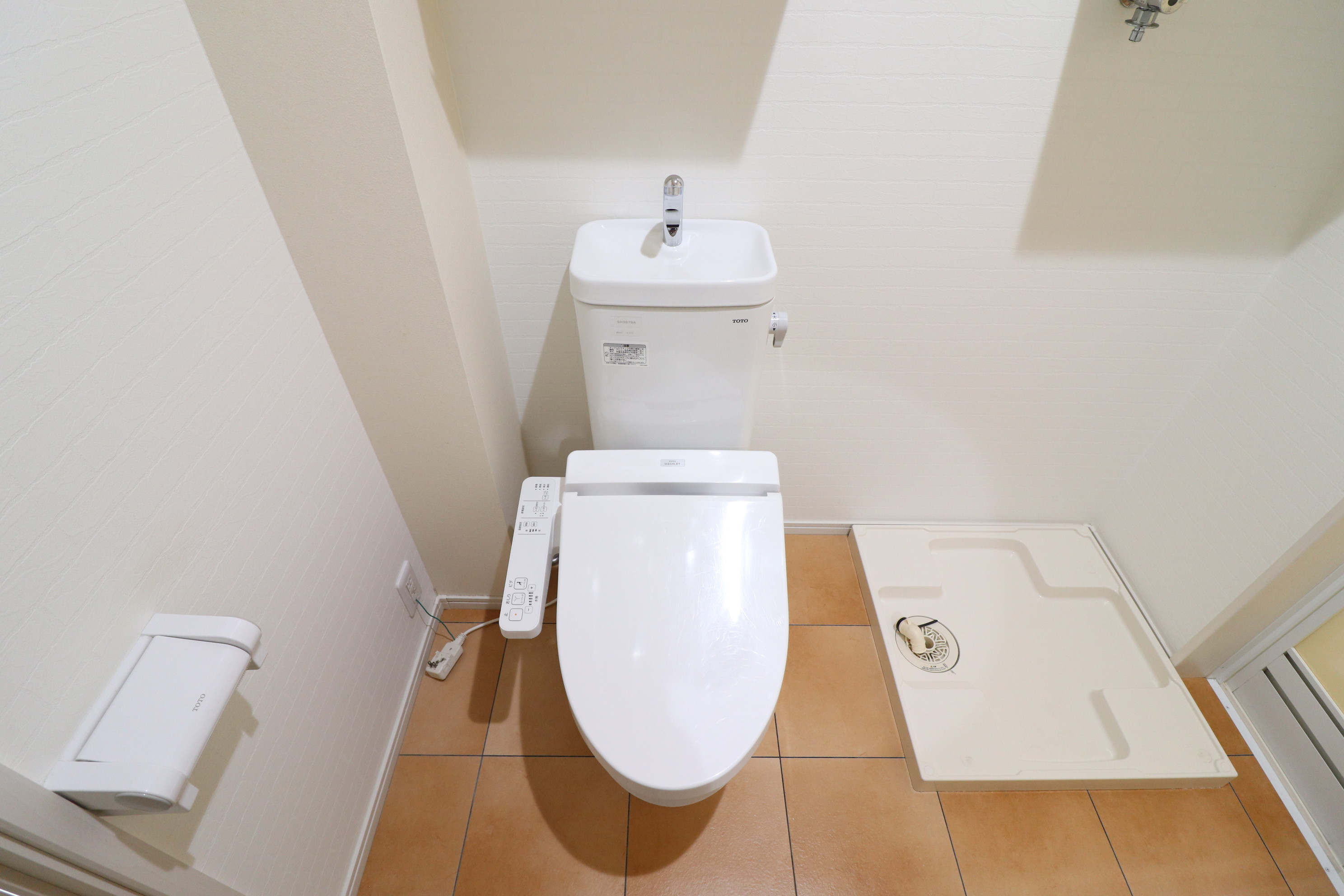 トイレ　※同物件別部屋の参考写真・現況優先