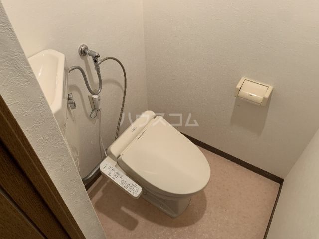 【豊中市上新田のアパートのトイレ】