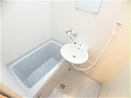 バス・シャワールーム　設備・仕様は号室により異なる為、現況を優先致します。