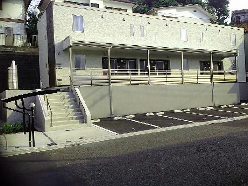 神奈川県横須賀市望洋台（アパート）の賃貸物件の外観