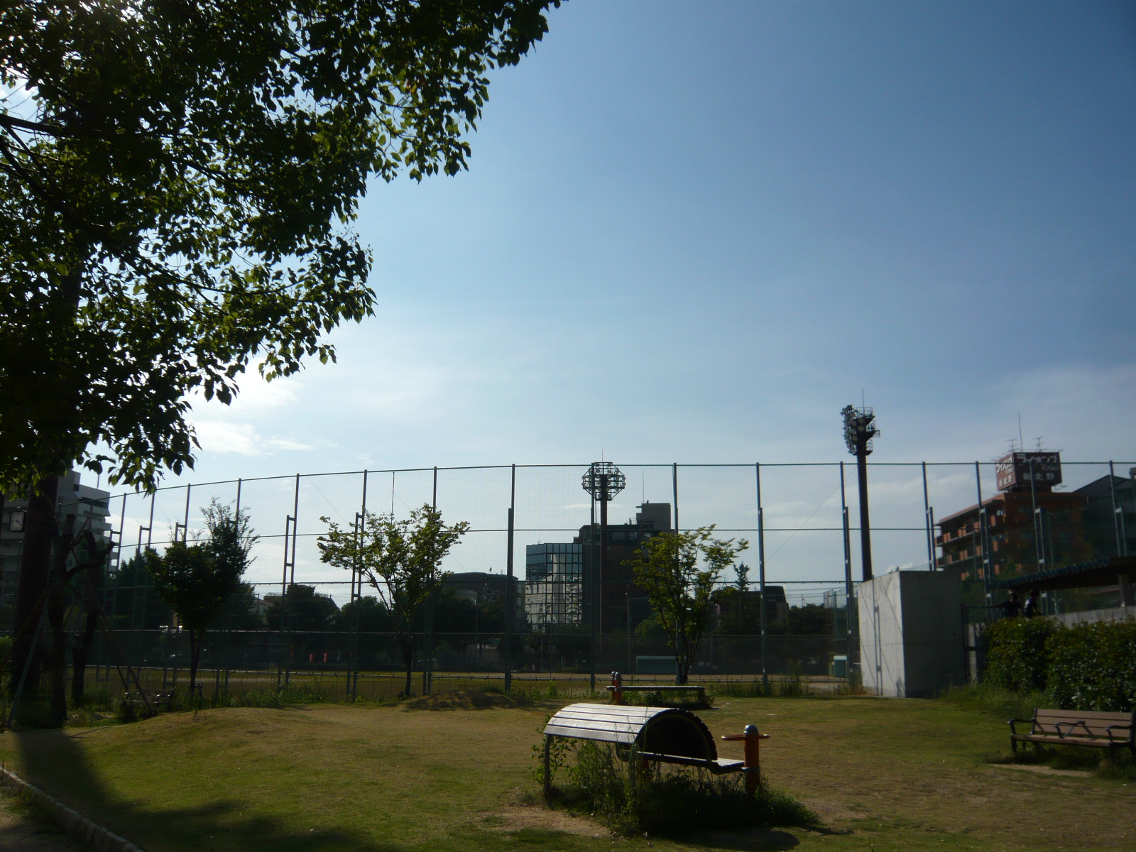 公園　十三公園（公園）まで720m