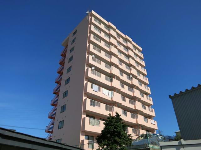 函館市西桔梗町のマンションの建物外観