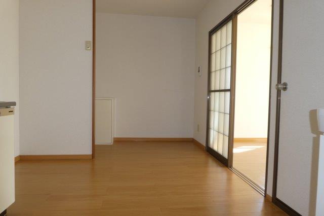 キッチン　ダイニングキッチン