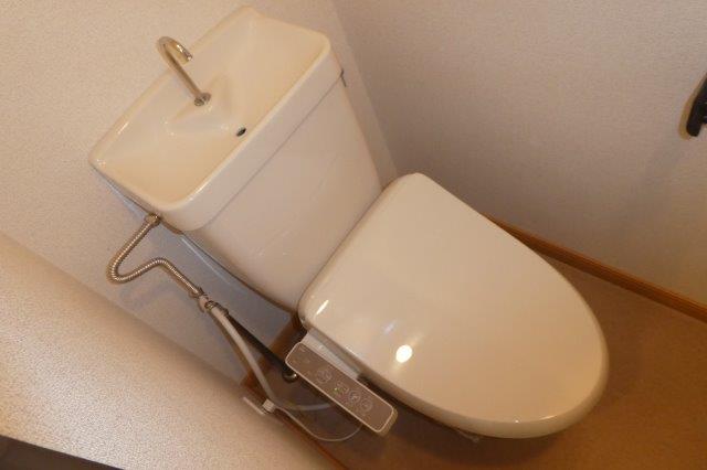 トイレ　ウォシュレット