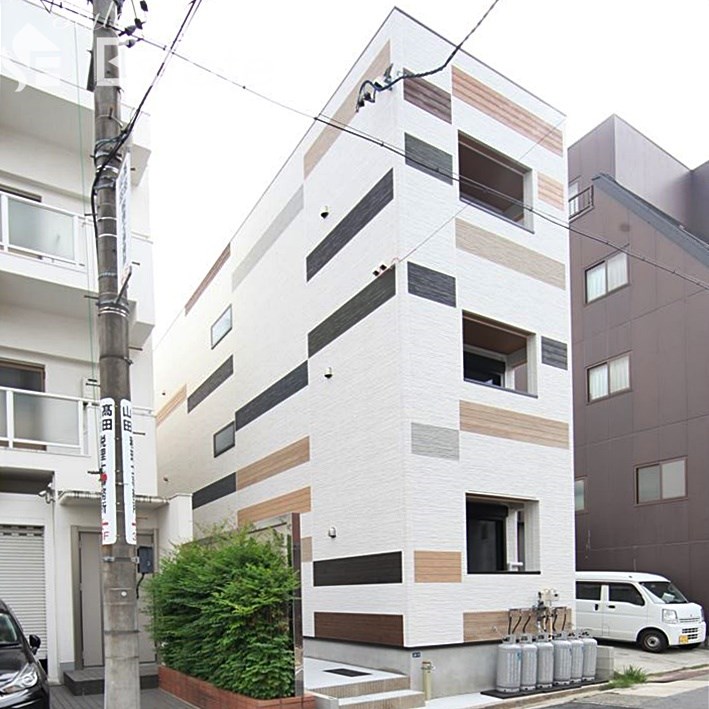 名古屋市中区橘のアパートの建物外観